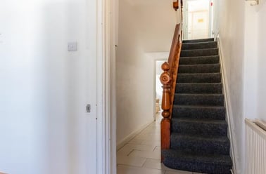Mackintosh Place, Plasnewydd, Cardiff - Image 2